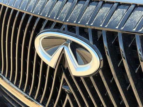 New 2026 INFINITI QX80 Autograph image 12