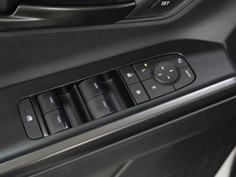 Certified 2026 Toyota bZ AWD/4WD image 22