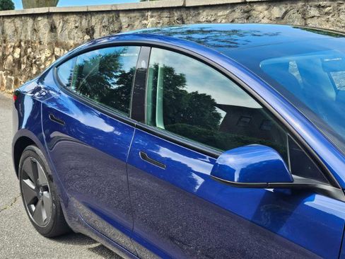 Used 2023 Tesla Model 3 Standard Range RWD image 17