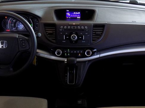 Used 2016 Honda CR-V LX image 12