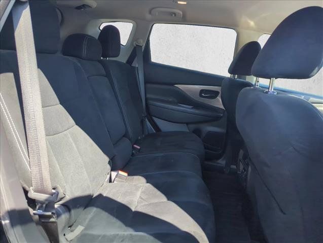 Used 2018 Nissan Murano SV FWD image 24