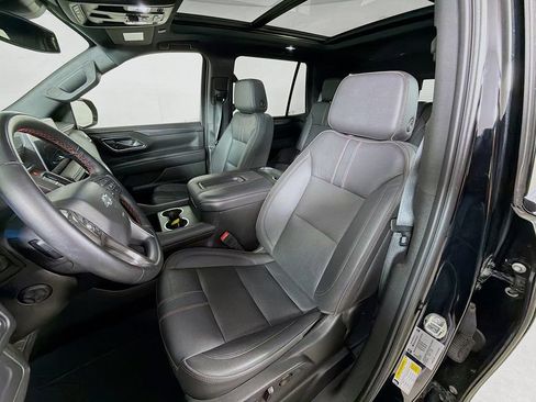 Used 2024 Chevrolet Tahoe RST w/ Luxury Package AWD/4WD image 12