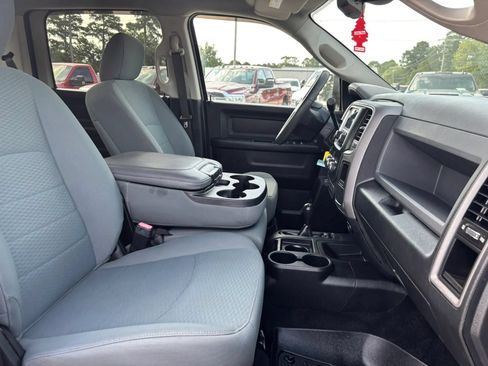 Used 2017 RAM 2500 Tradesman w/ Chrome Appearance Group AWD/4WD image 21