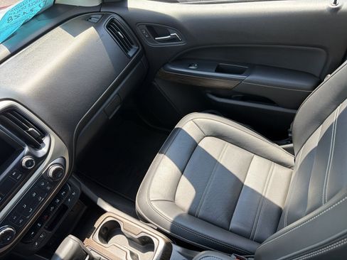 Used 2019 GMC Canyon Denali AWD/4WD image 3