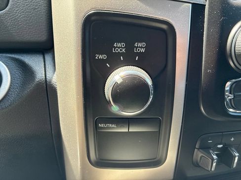 Used 2018 RAM 2500 Big Horn AWD/4WD image 31