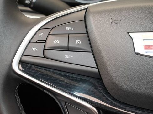 Used 2025 Cadillac XT5 Premium Luxury AWD/4WD image 24