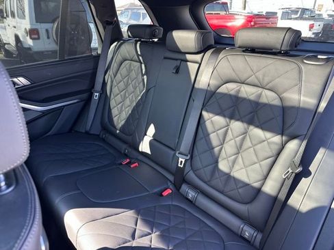 Certified 2025 BMW X5 M60i image 31