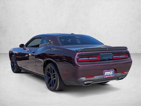 Used 2021 Dodge Challenger SXT w/ Blacktop Package image 8