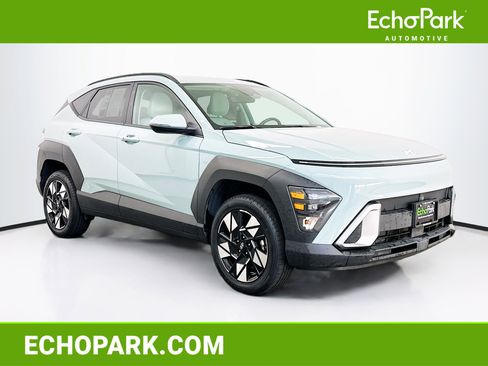 Used 2025 Hyundai Kona SEL image 1