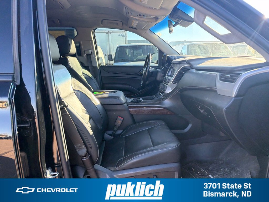 Used 2019 GMC Yukon SLT w/ Graphite Performance Edition AWD/4WD image 28