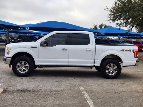 Used 2016 Ford F150 XLT w/ Equipment Group 302A Luxury image 4