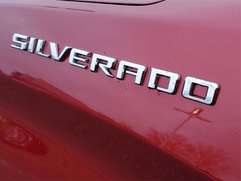 Certified 2024 Chevrolet Silverado 1500 LTZ image 36