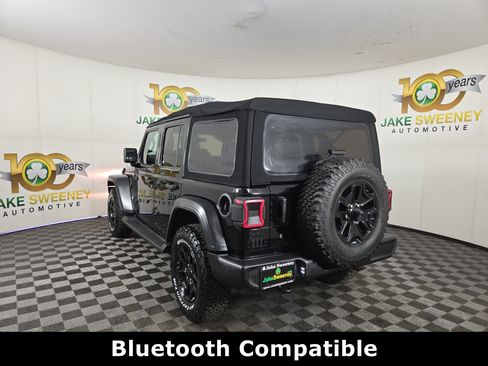 Used 2018 Jeep Wrangler Unlimited Sport S AWD/4WD image 7