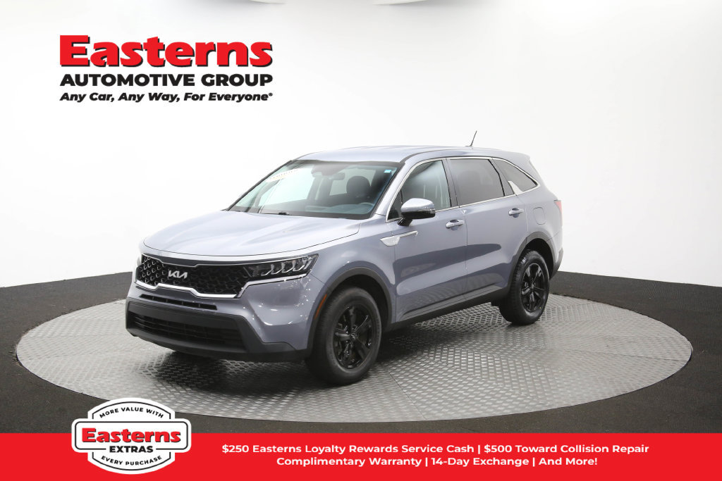 Used 2023 Kia Sorento LX AWD/4WD image 55