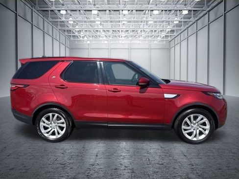 Used 2017 Land Rover Discovery HSE AWD/4WD image 6