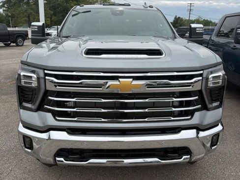New 2026 Chevrolet Silverado 3500 LTZ w/ LTZ Plus Package AWD/4WD image 2