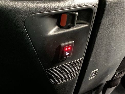 New 2026 Chrysler Pacifica Limited w/ S Appearance Package image 38