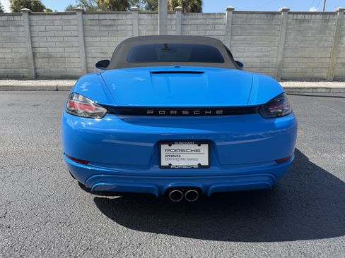Certified 2025 Porsche 718 Boxster RWD image 10