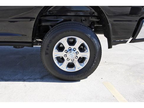 Used 2022 RAM 2500 Big Horn image 32