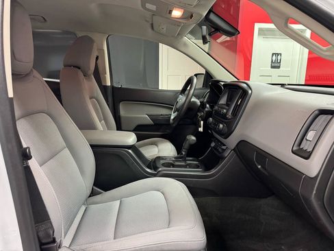 Used 2017 Chevrolet Colorado W/T w/ WT Convenience Package RWD image 26