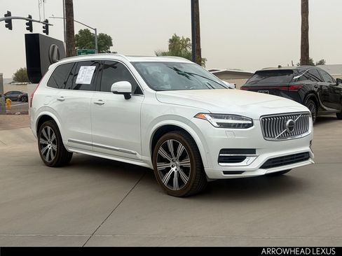 Used 2021 Volvo XC90 T8 Inscription w/ Lounge Package AWD/4WD image 8