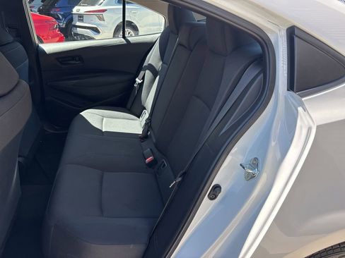 Used 2025 Toyota Corolla LE FWD image 13