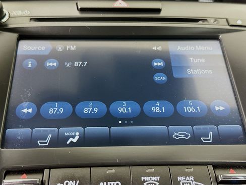 Used 2020 Acura TLX FWD image 21