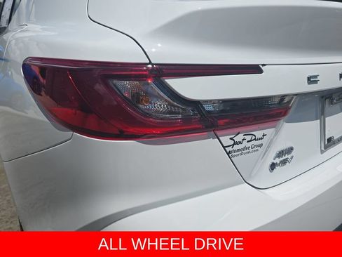 Used 2025 Toyota Camry LE AWD/4WD image 34