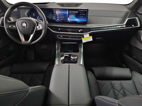Used 2026 BMW X5 xDrive40i w/ Premium Package image 9
