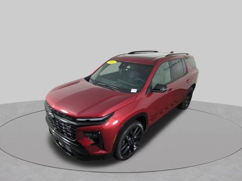 Used 2026 Chevrolet Traverse RS w/ LPO, Floor Liner Package FWD image 41
