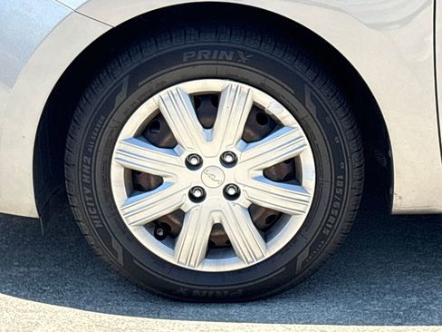 Used 2023 Kia Rio S FWD image 11