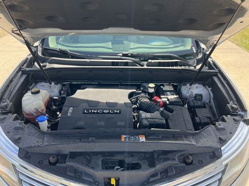 Used 2016 Lincoln MKX Reserve w/ Technology Package image 14