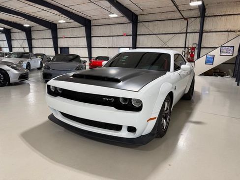 Used 2019 Dodge Challenger SRT Hellcat Redeye RWD image 59