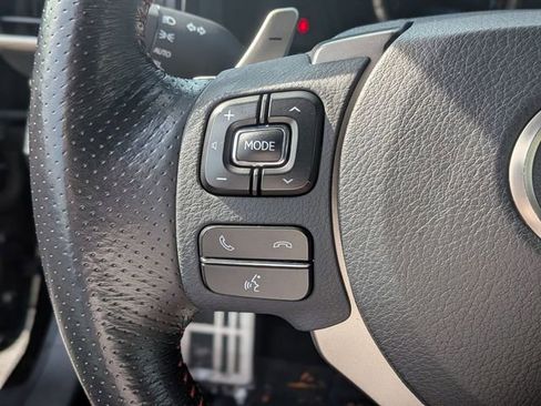 Used 2016 Lexus RC 200t image 16