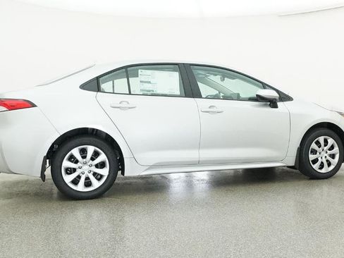 New 2026 Toyota Corolla LE image 7