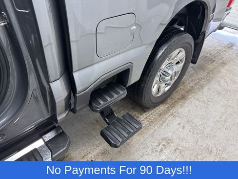 Used 2023 Ford F350 Lariat w/ Chrome Package image 53