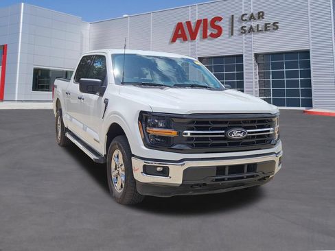 Used 2025 Ford F150 XLT w/ Equipment Group 301A Standard AWD/4WD image 9