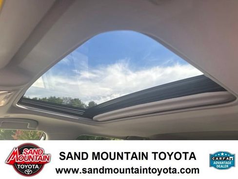 Used 2025 Toyota RAV4 XLE Premium AWD/4WD image 17