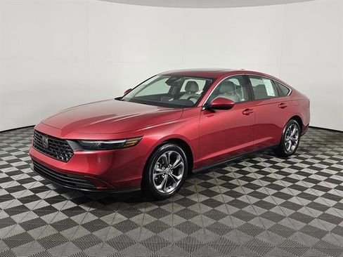 Used 2024 Honda Accord EX image 9