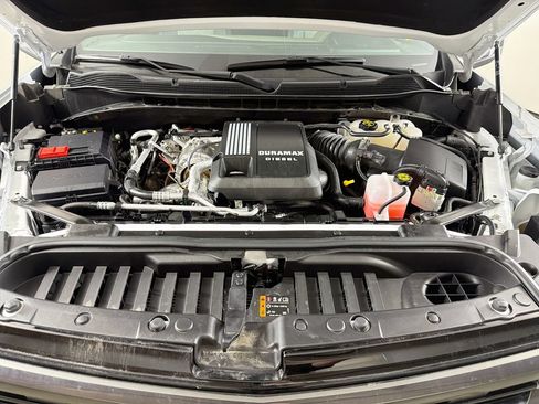Used 2025 Chevrolet Silverado 1500 ZR2 AWD/4WD image 28