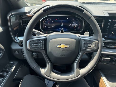 New 2026 Chevrolet Silverado 1500 High Country AWD/4WD image 17