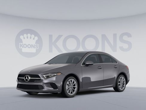 Used 2022 Mercedes-Benz A 220 4MATIC image 1