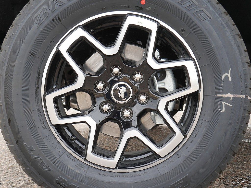 New 2026 Ford Bronco Outer Banks AWD/4WD image 41