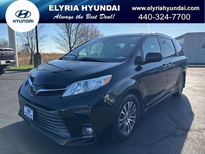 Used 2019 Toyota Sienna XLE w/ XLE Navigation Package