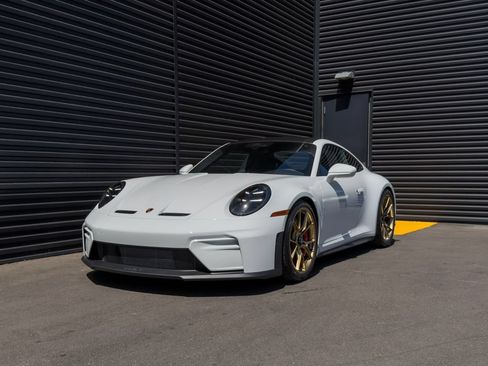 Used 2026 Porsche 911 GT3 RWD image 1