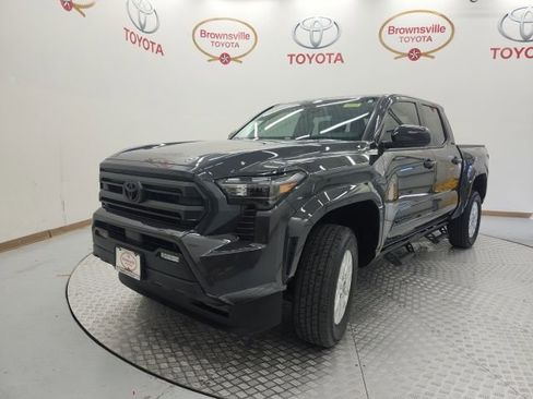 Certified 2025 Toyota Tacoma SR5 image 2