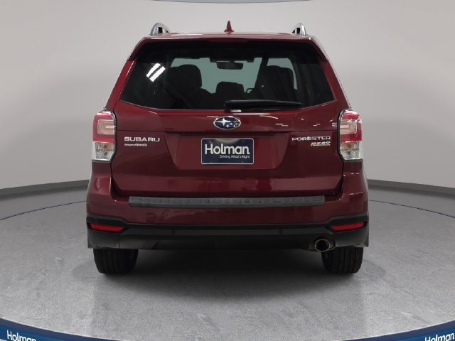 Used 2017 Subaru Forester 2.5i Touring AWD/4WD image 7