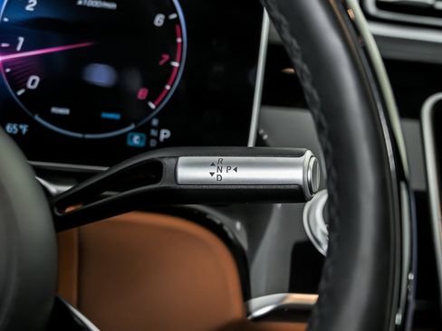 Used 2024 Mercedes-Benz Maybach S 580 4MATIC image 31