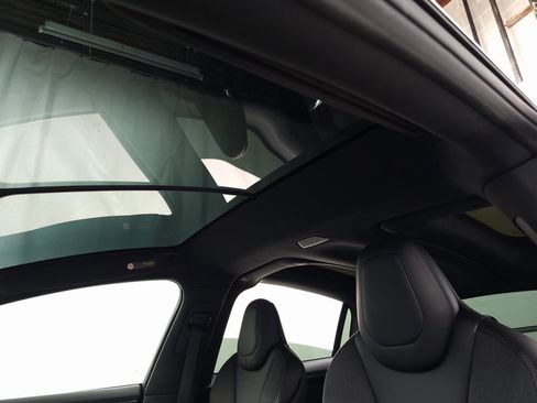 Used 2018 Tesla Model X 75D image 15