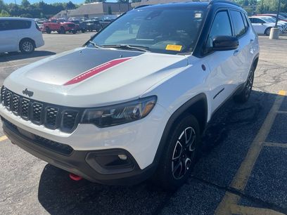 Used 2025 Jeep Compass Trailhawk